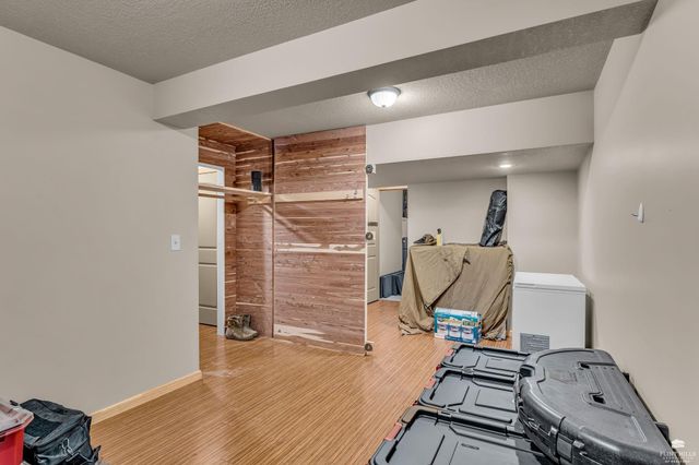 1913 Thompson, Junction City, KS 66441