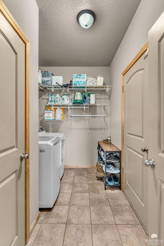 1913 Thompson, Junction City, KS 66441