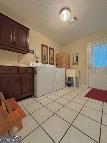 51 Jimmy Boatright Drive, Hazlehurst, GA 31539