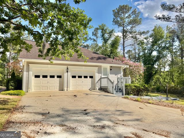 51 Jimmy Boatright Drive, Hazlehurst, GA 31539