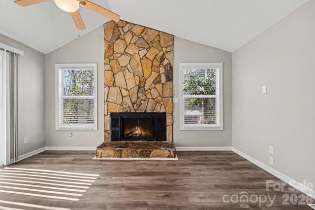 2312 Brook Canyon Drive, Charlotte, NC 28212