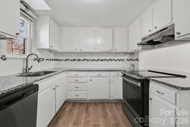 2312 Brook Canyon Drive, Charlotte, NC 28212