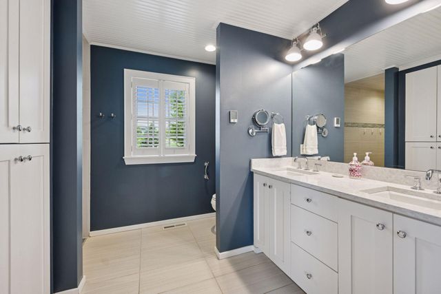 5827 154th Street E, Faribault, MN 55021