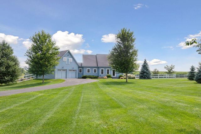 5827 154th Street E, Faribault, MN 55021