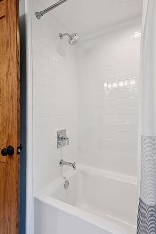 5827 154th Street E, Faribault, MN 55021