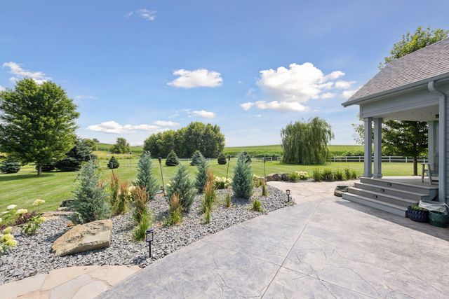 5827 154th Street E, Faribault, MN 55021