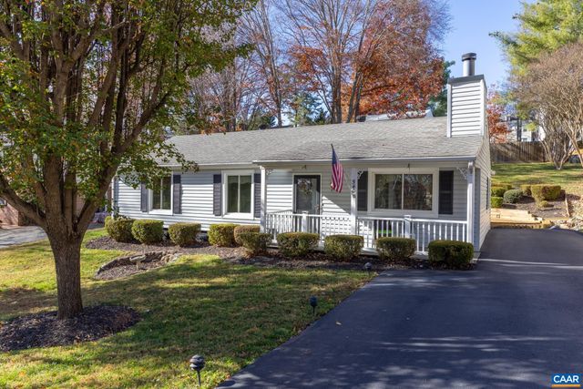 540 WOODMONT DR, Charlottesville, VA 22901