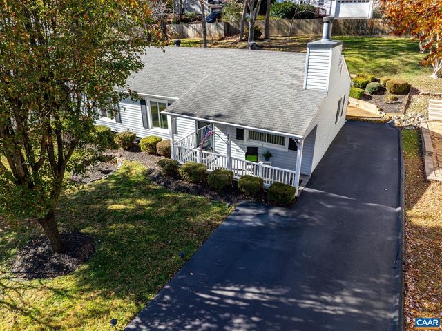 540 WOODMONT DR, Charlottesville, VA 22901