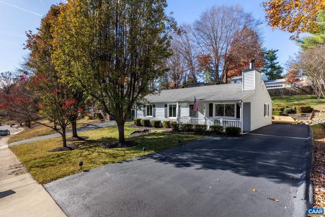 540 WOODMONT DR, Charlottesville, VA 22901