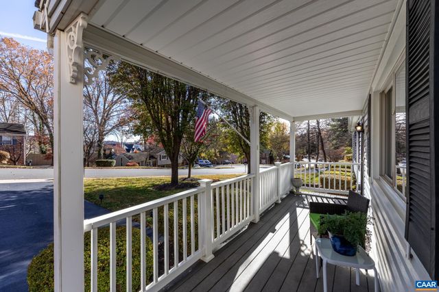 540 WOODMONT DR, Charlottesville, VA 22901