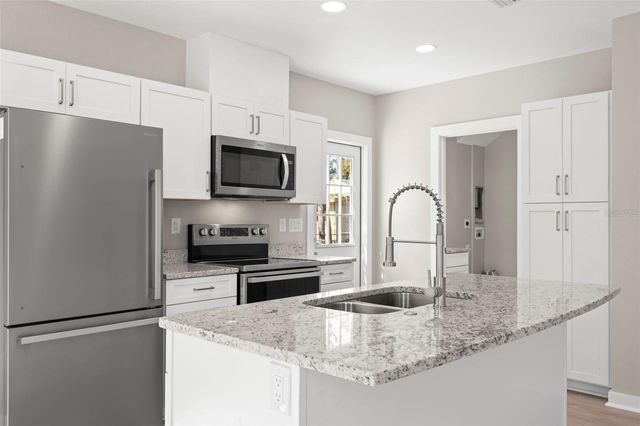 3901 45TH AVENUE N, St Petersburg, FL 33714