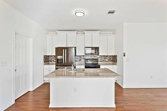 6630 Freedom Ridge, San Antonio, TX 78242
