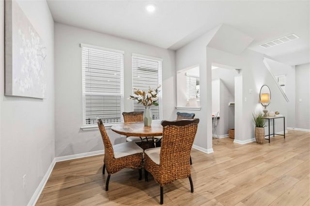 272 Lost Mine Peak LN, Dripping Springs, TX 78620