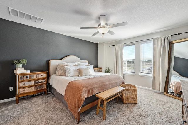 272 Lost Mine Peak LN, Dripping Springs, TX 78620