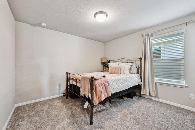 272 Lost Mine Peak LN, Dripping Springs, TX 78620