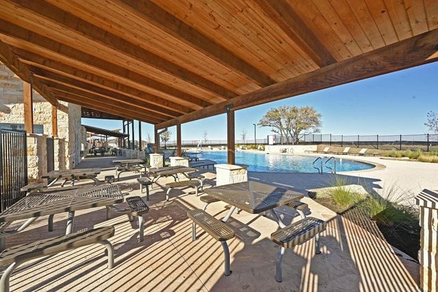 272 Lost Mine Peak LN, Dripping Springs, TX 78620