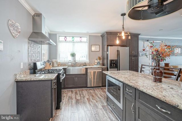 18 CRYSTA CT, Franklinville, NJ 08322