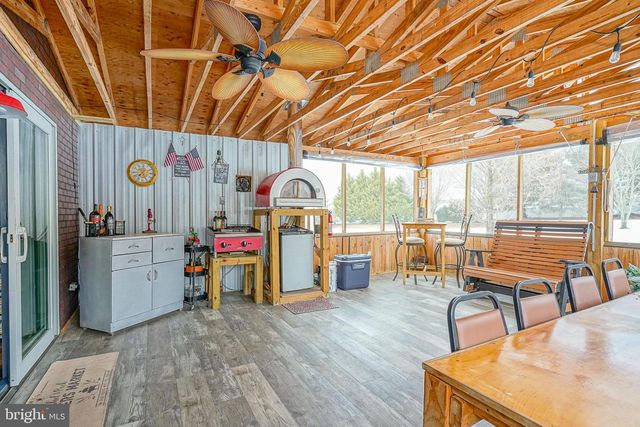 18 CRYSTA CT, Franklinville, NJ 08322