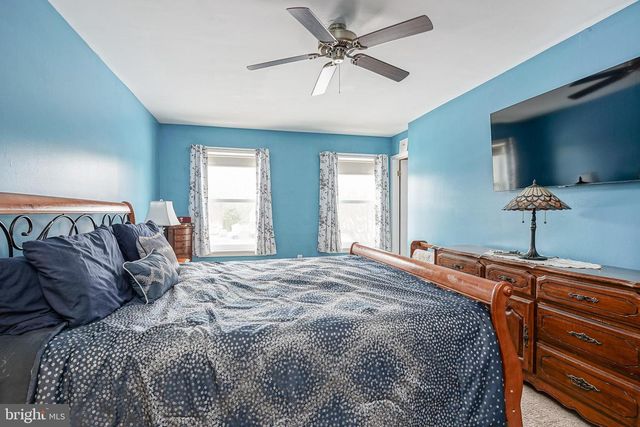 18 CRYSTA CT, Franklinville, NJ 08322