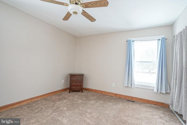 18 CRYSTA CT, Franklinville, NJ 08322