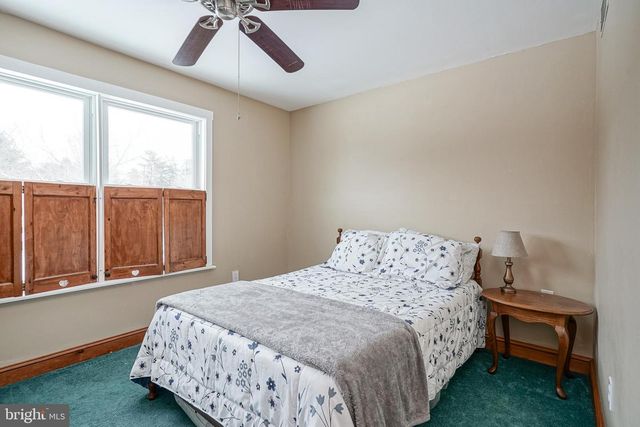 18 CRYSTA CT, Franklinville, NJ 08322