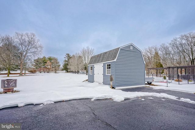 18 CRYSTA CT, Franklinville, NJ 08322