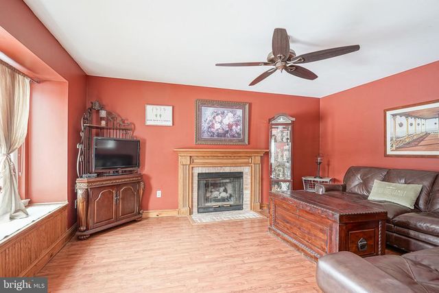 18 CRYSTA CT, Franklinville, NJ 08322