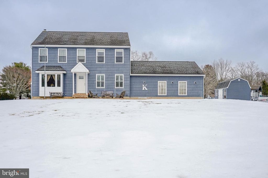 18 CRYSTA CT, Franklinville, NJ 08322