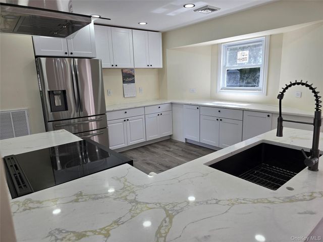 58 Appel Drive E, Shirley, NY 11967