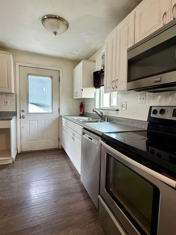 320 CHARLES STREET, Fairbanks, AK 99701