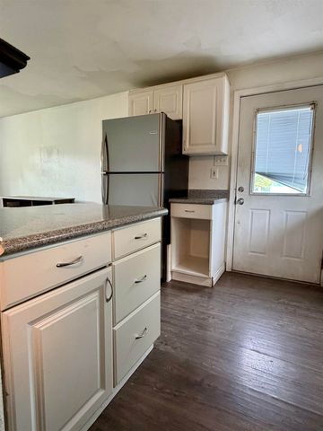 320 CHARLES STREET, Fairbanks, AK 99701