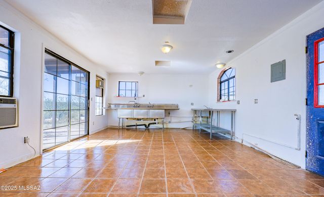 1151 E Border Road, Bisbee, AZ 85603