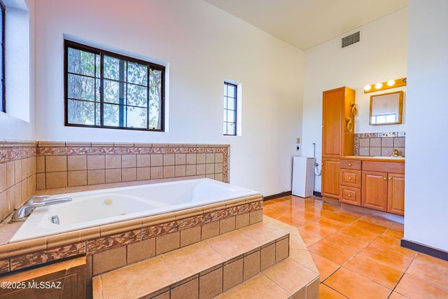 1151 E Border Road, Bisbee, AZ 85603