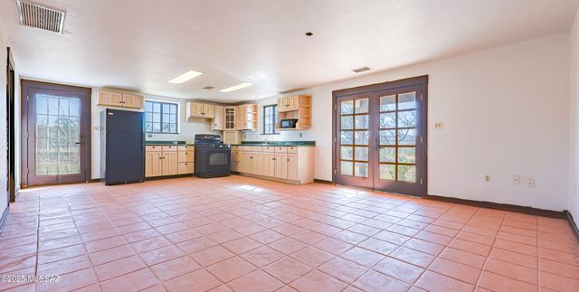 1151 E Border Road, Bisbee, AZ 85603