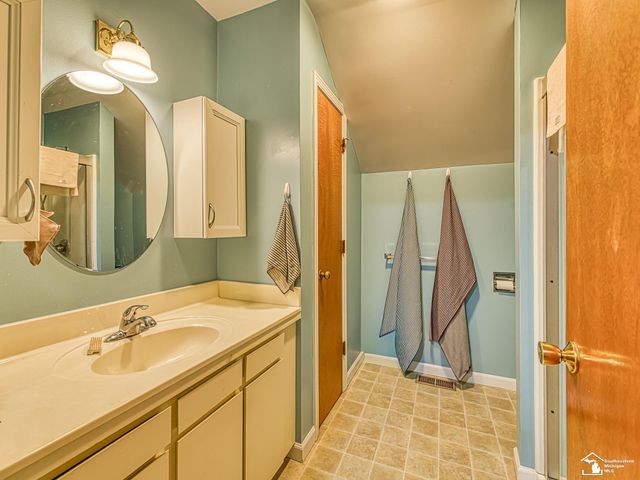 6768 Shull Road, Tecumseh, MI 49286