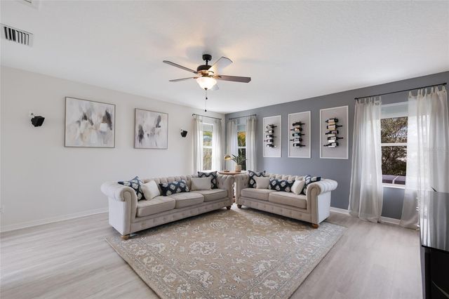 12026 FOREST PARK CIRCLE, Bradenton, FL 34211