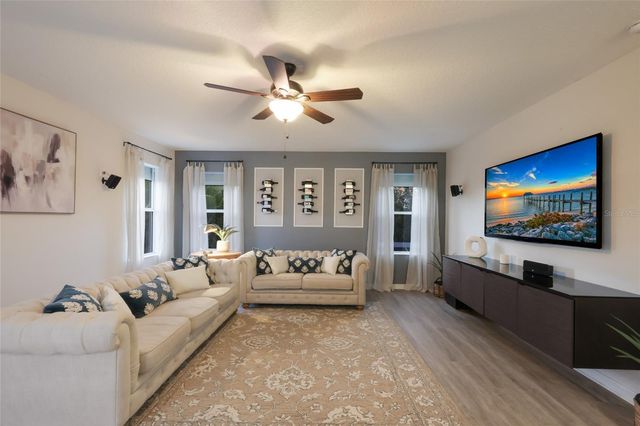 12026 FOREST PARK CIRCLE, Bradenton, FL 34211