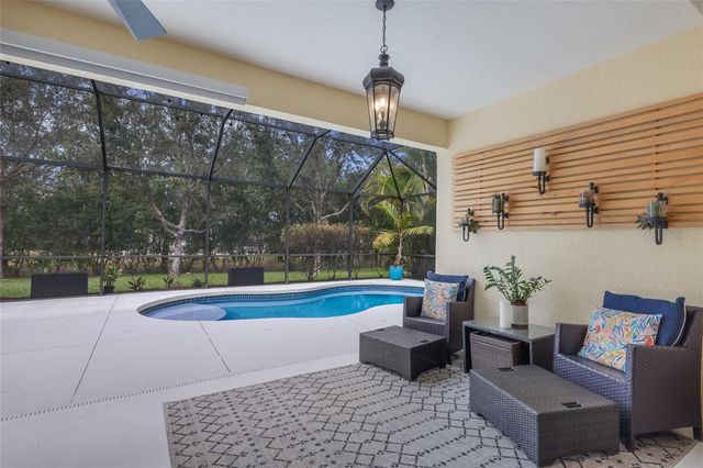 12026 FOREST PARK CIRCLE, Bradenton, FL 34211