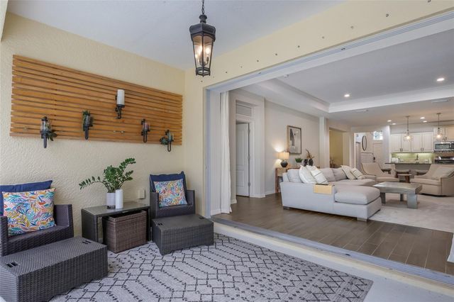 12026 FOREST PARK CIRCLE, Bradenton, FL 34211