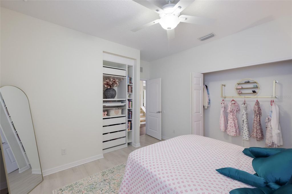 Image 29 of property listing at 12026 FOREST PARK CIRCLE, Bradenton, FL 34211