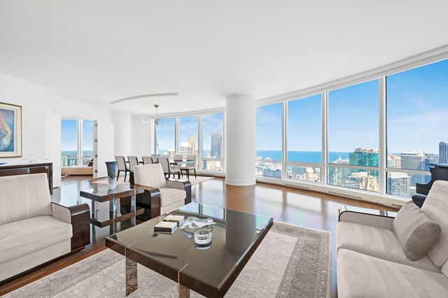 401 N Wabash Avenue 44A, Chicago, IL 60611