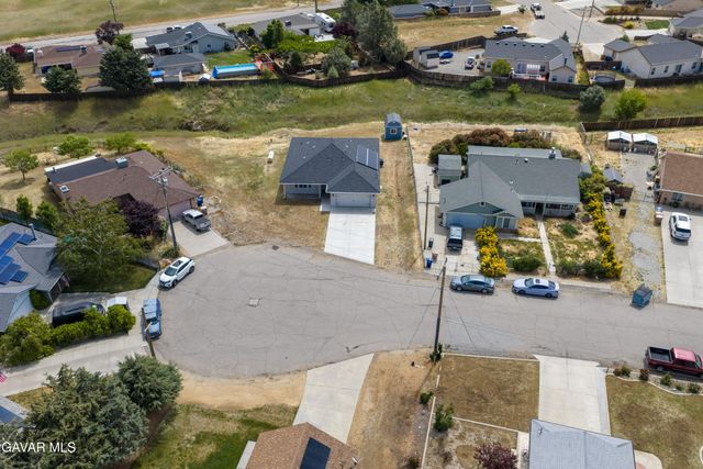 21750 Ripple Lane, Tehachapi, CA 93561