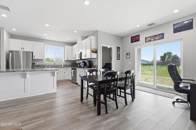 21750 Ripple Lane, Tehachapi, CA 93561