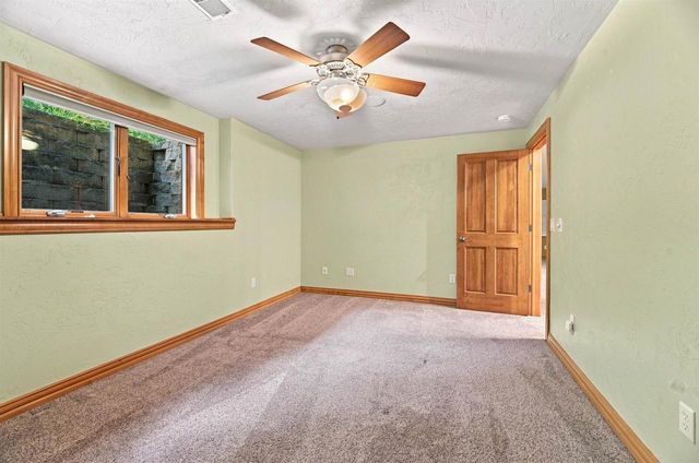 638 MIRANDA STREET, Combined Locks, WI 54113