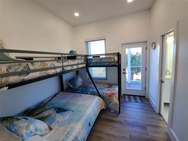 3903 Pirates Beach Blvd Court, Galveston, TX 77554