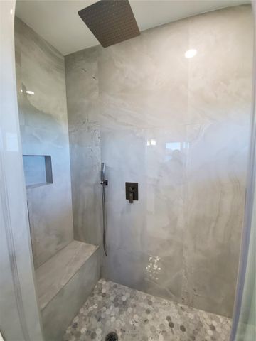 3903 Pirates Beach Blvd Court, Galveston, TX 77554