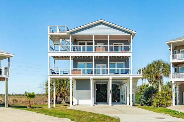 3903 Pirates Beach Blvd Court, Galveston, TX 77554