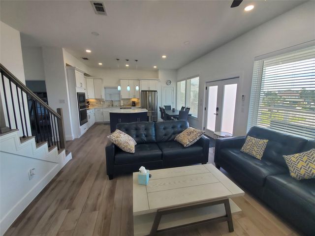 3903 Pirates Beach Blvd Court, Galveston, TX 77554