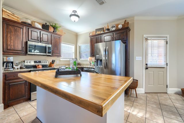 147 Birdsong Lane, Terrell, TX 75160
