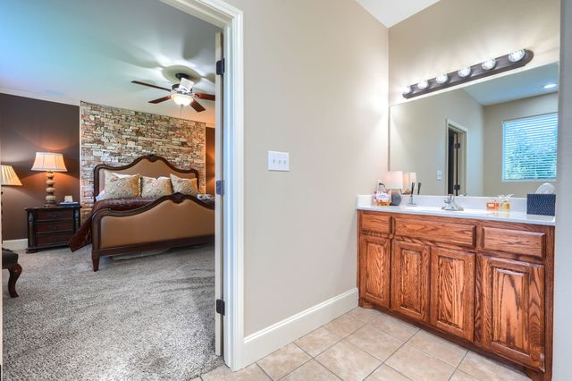 147 Birdsong Lane, Terrell, TX 75160